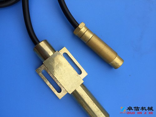 耐高溫限位開關位置檢測儀WEF-QC-1001 C/AC12-220生產公司廠家 耐高溫限位開關位置檢測儀WEF-QC-1001 C/AC12-220生產公司廠家